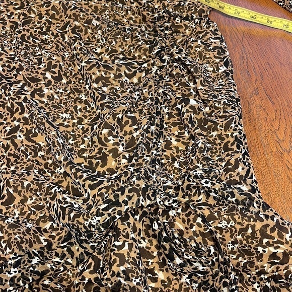 Vero Moda animal print dress flounce on bottom lined sheer sleeves sz M - Picture 8 of 12